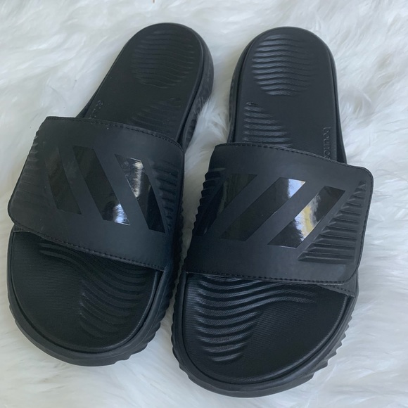 bounce adidas slides